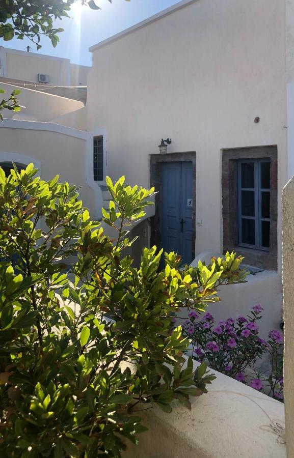 Amaryllis Suites Santorini Fira  Exterior photo